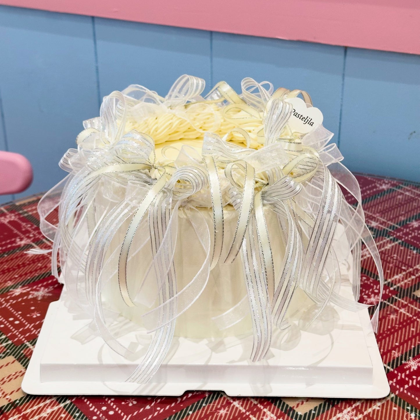 Lacey Coquette cake