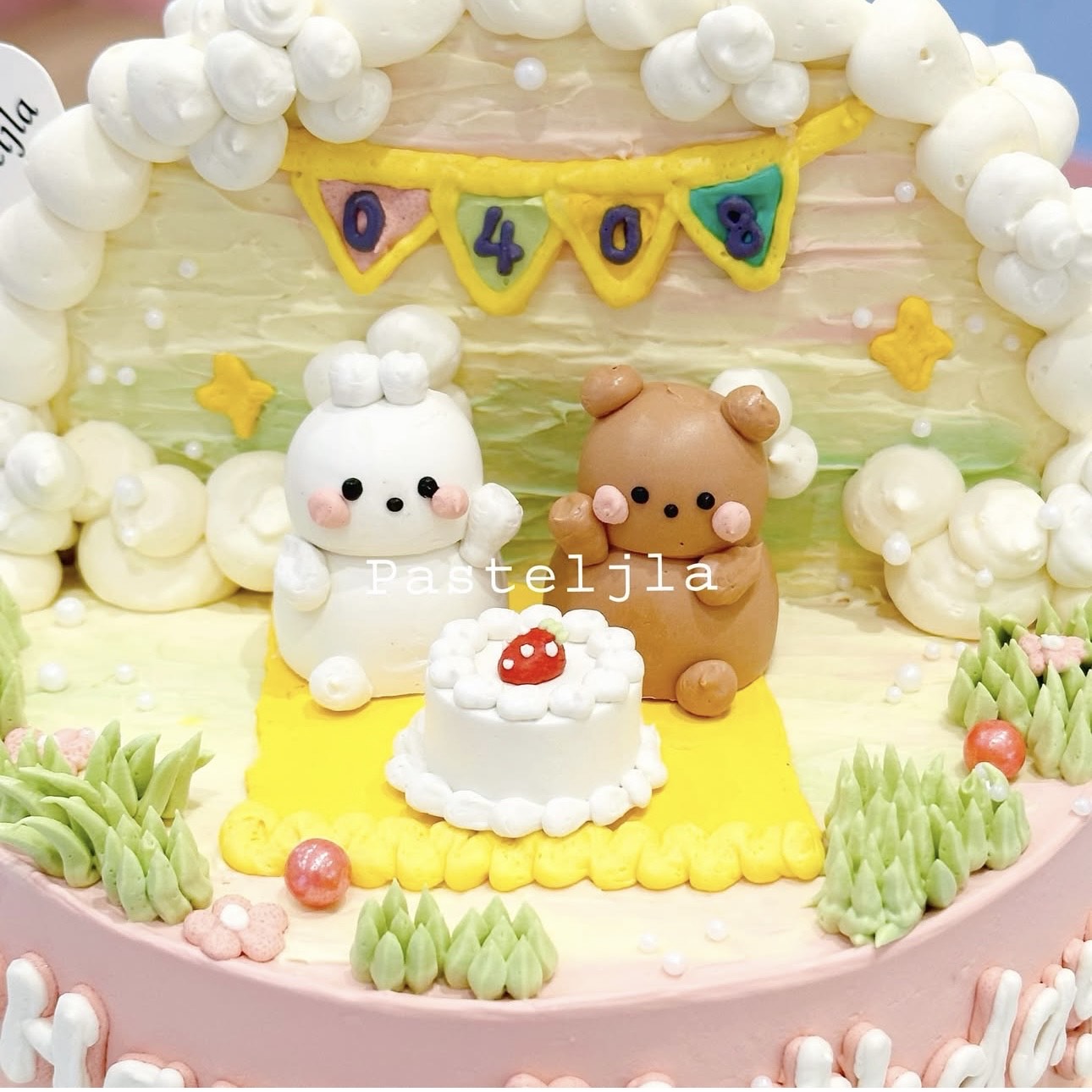Pastel Picnic animal cake
