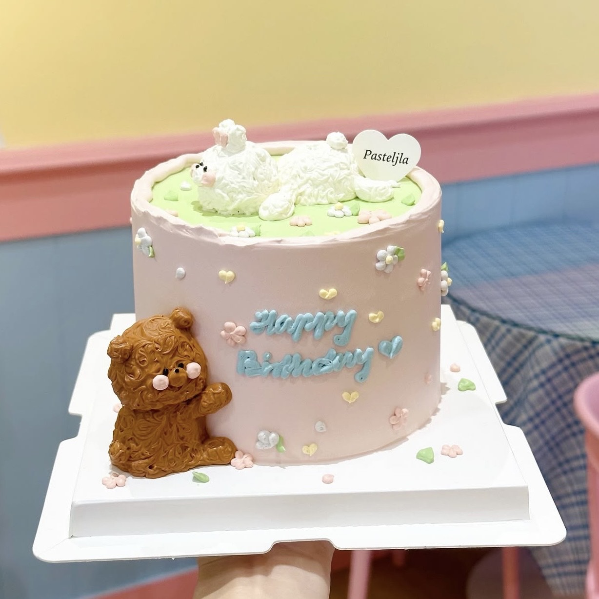 Huggy bear and laying bunny cake