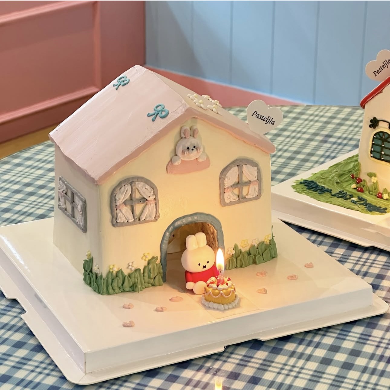 Miffy pull out cake