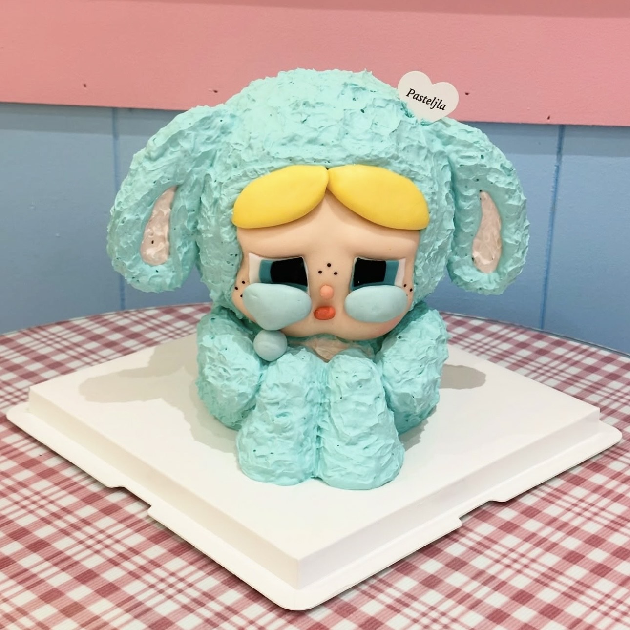 Full body crybaby cake
