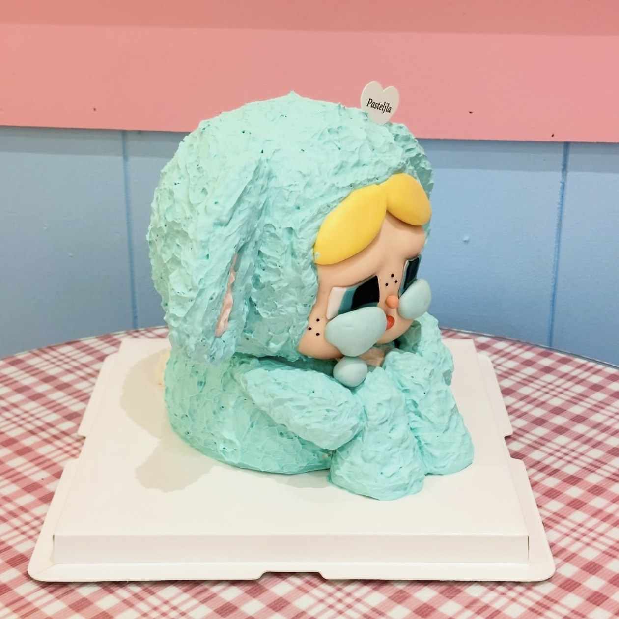 Full body crybaby cake