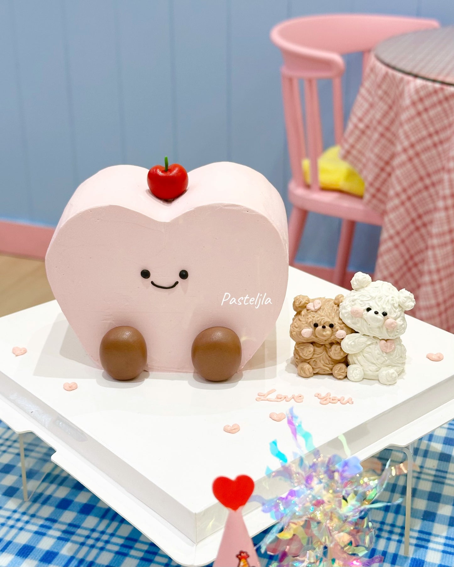 Lovely Couple bear cake