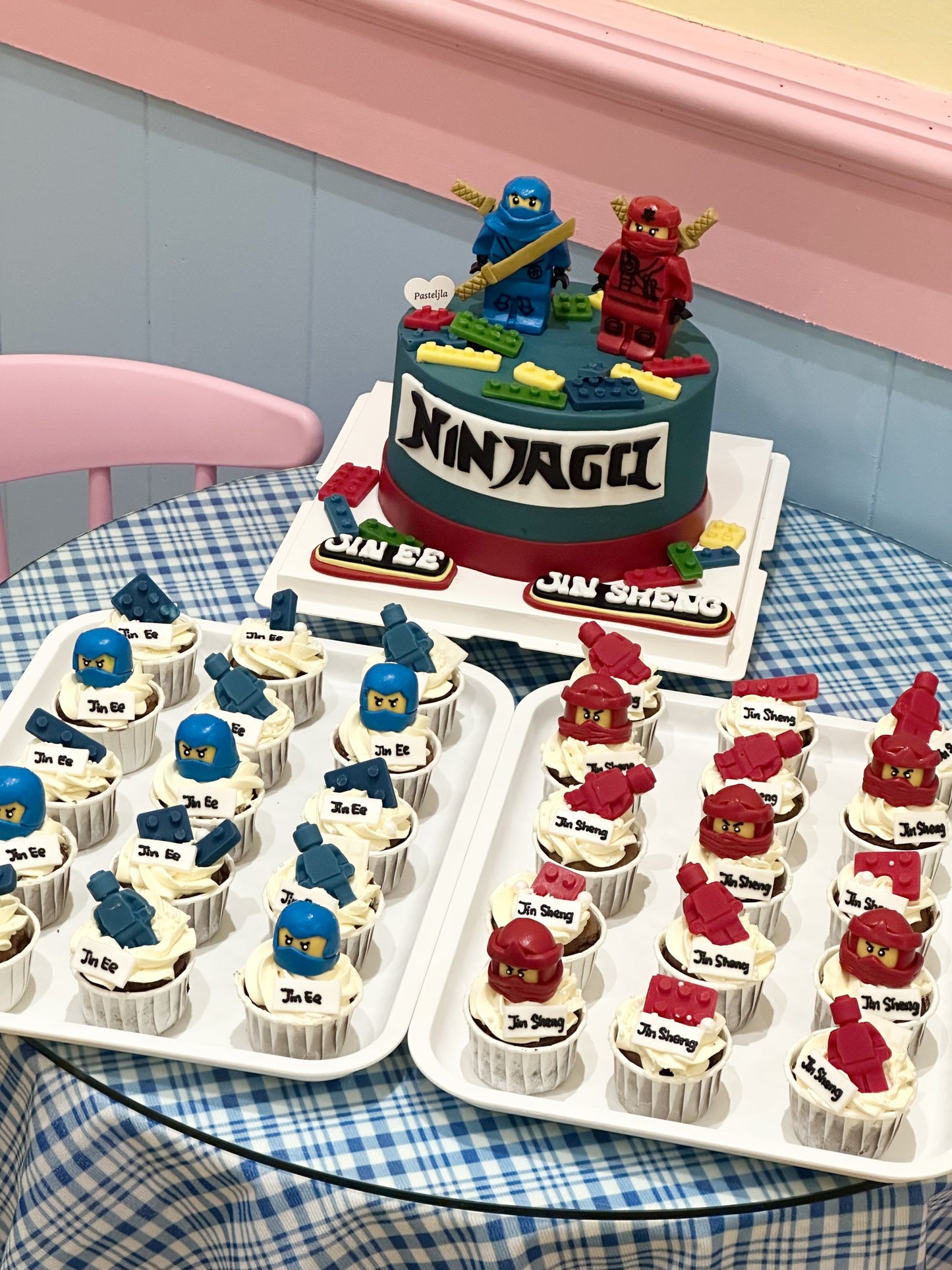 Lego ninjago cupcakes