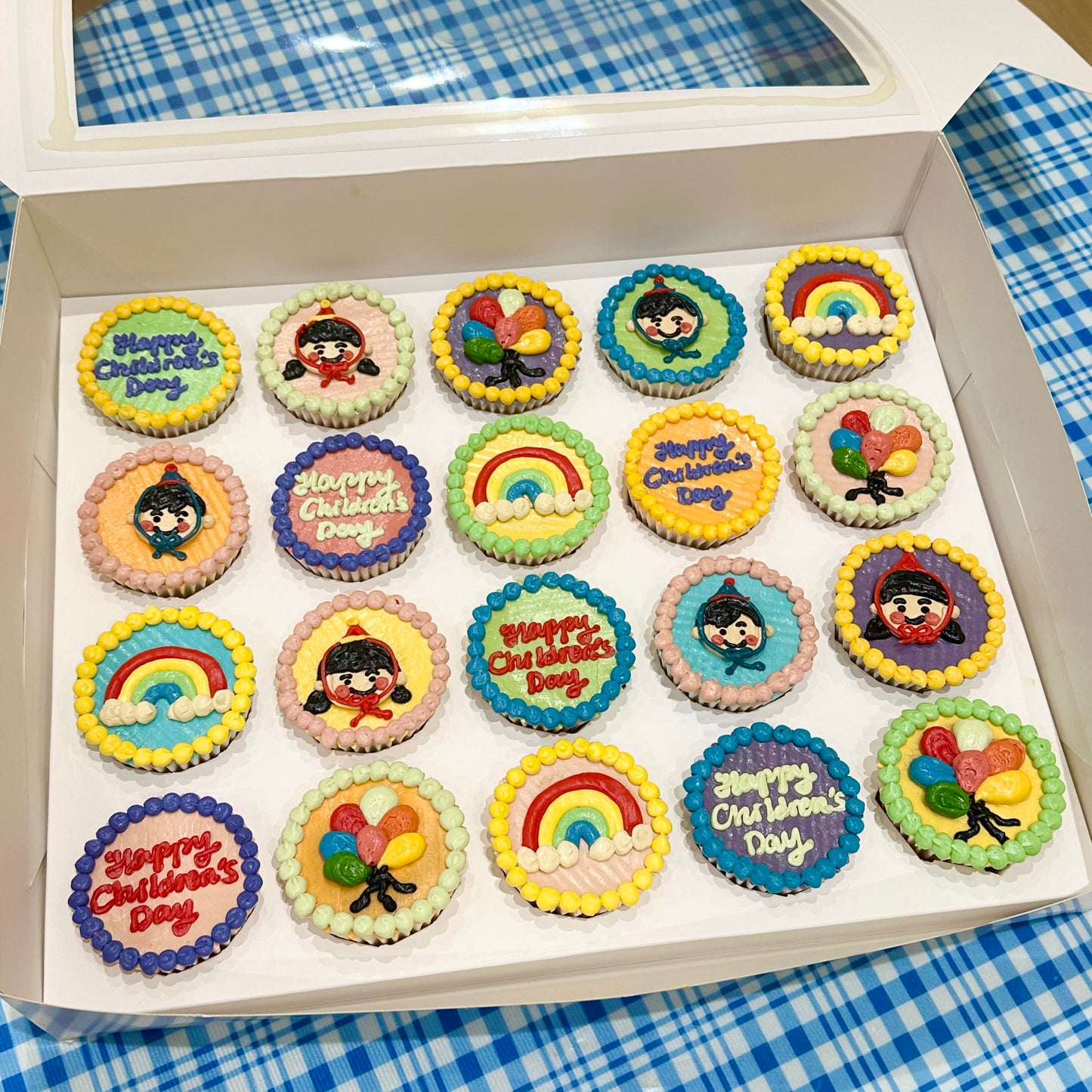Children’s day cupcakes
