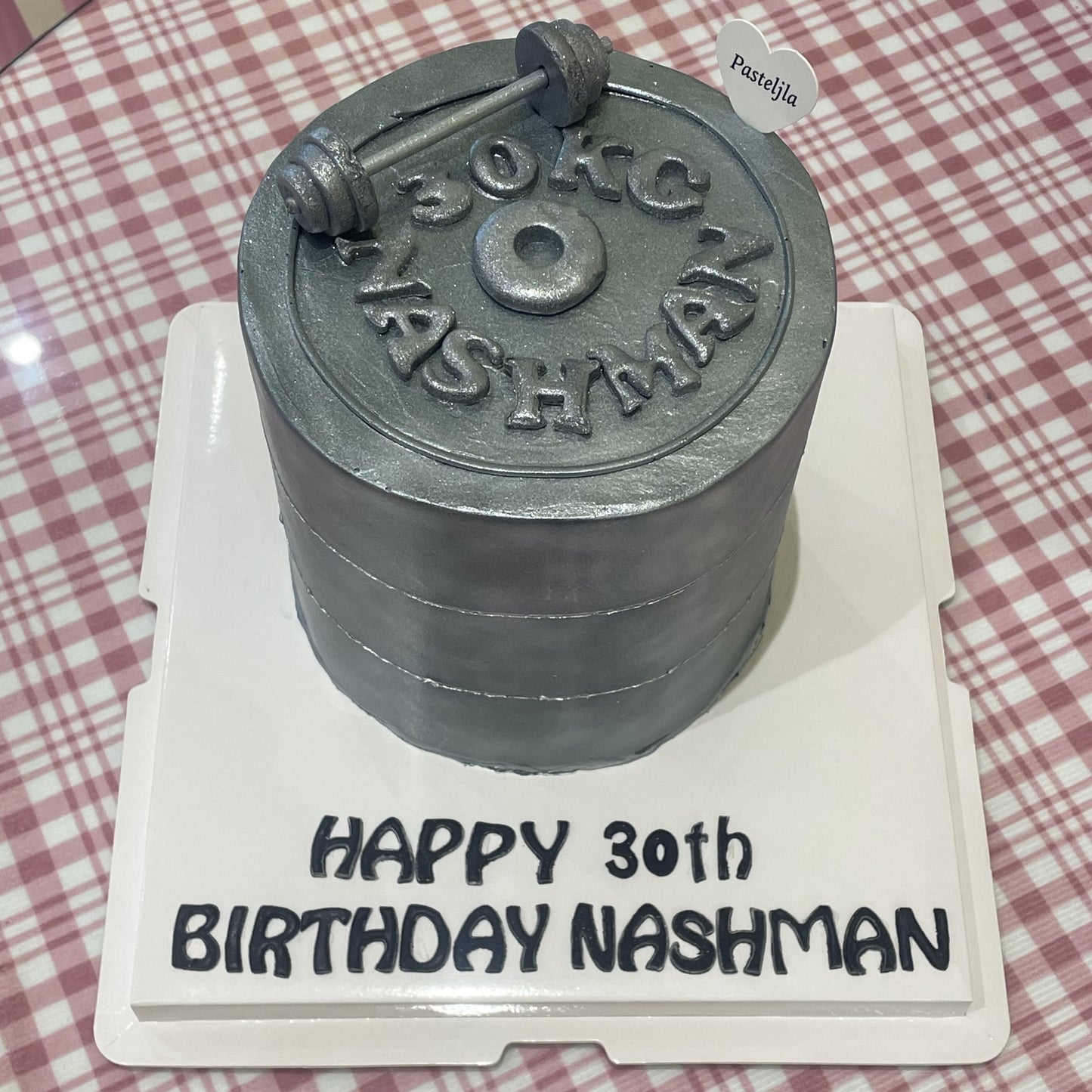Weight plate cake