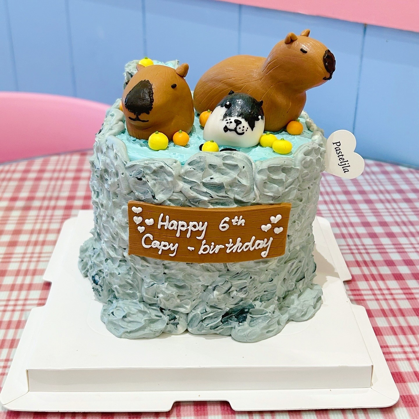 Capybara 2.0 cake