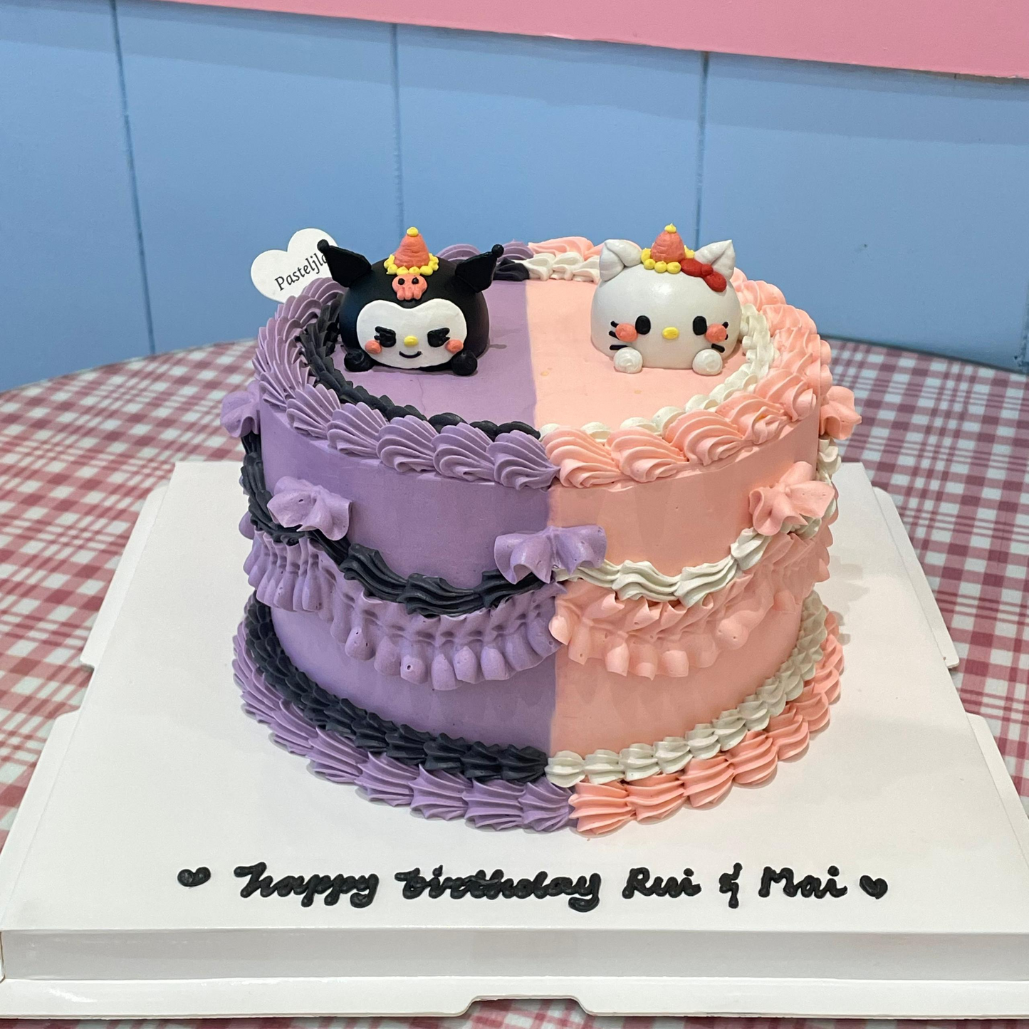 Hello kitty X Kuromi half half cake