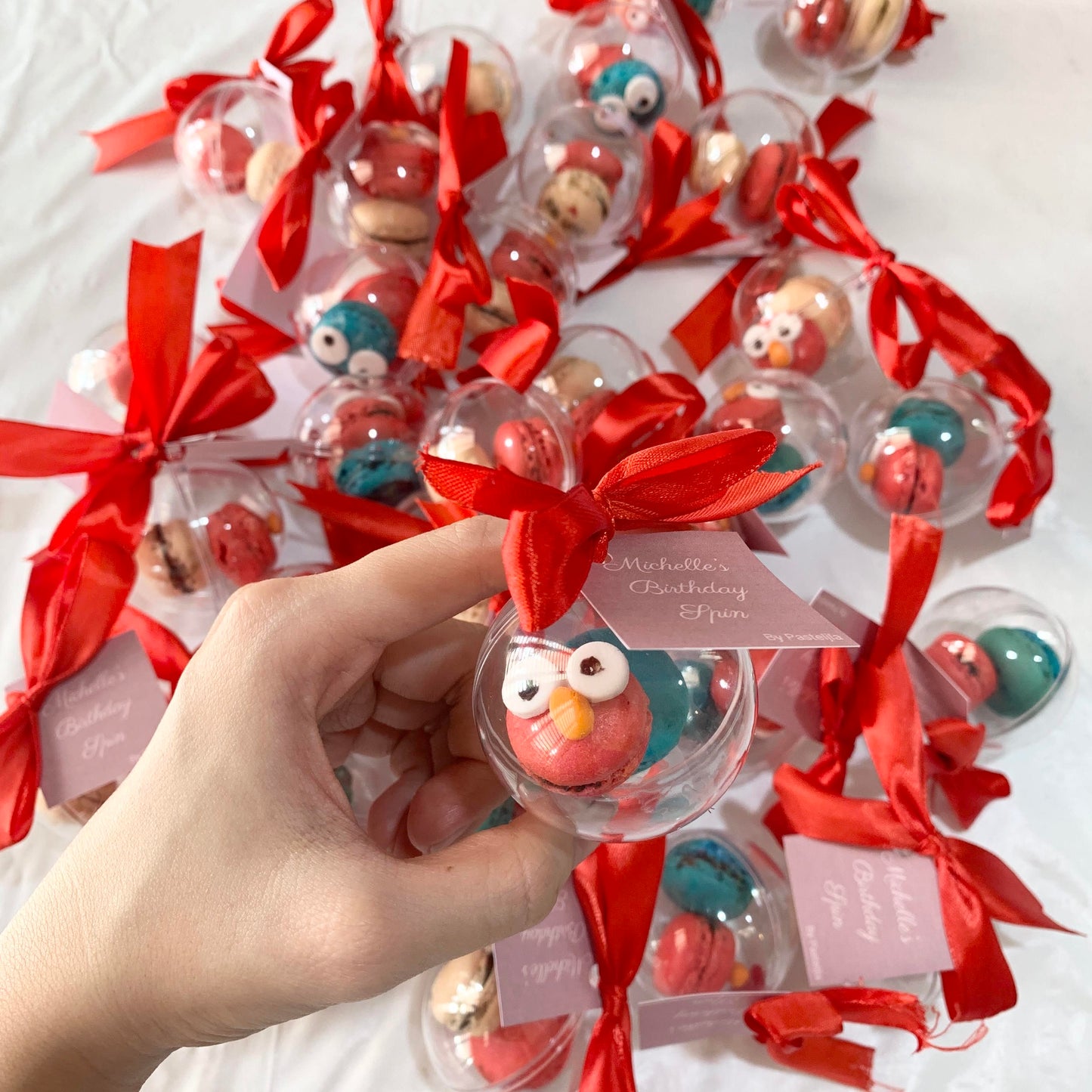2pcs mini macarons in transparent ball