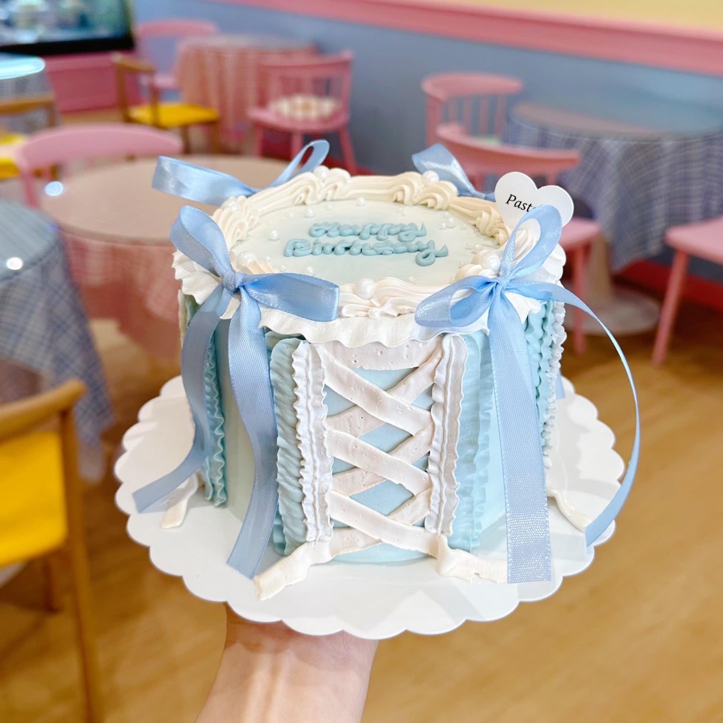 Coquette Vintage Cake