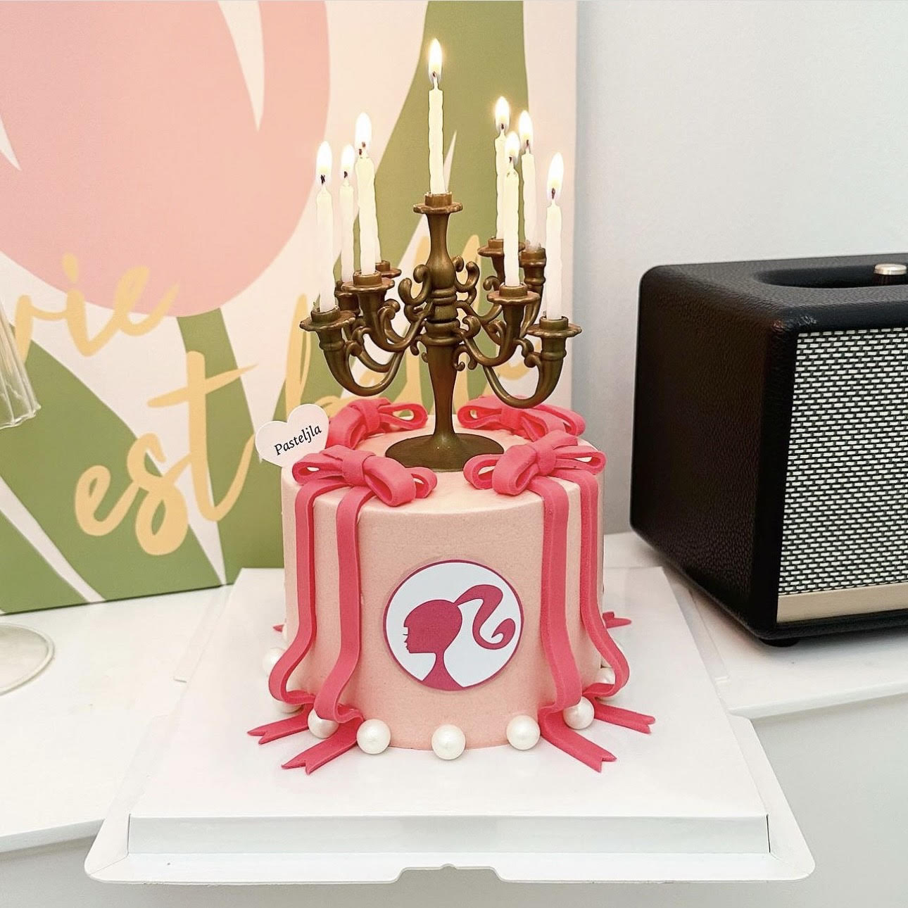 Barbie Vintage Cake