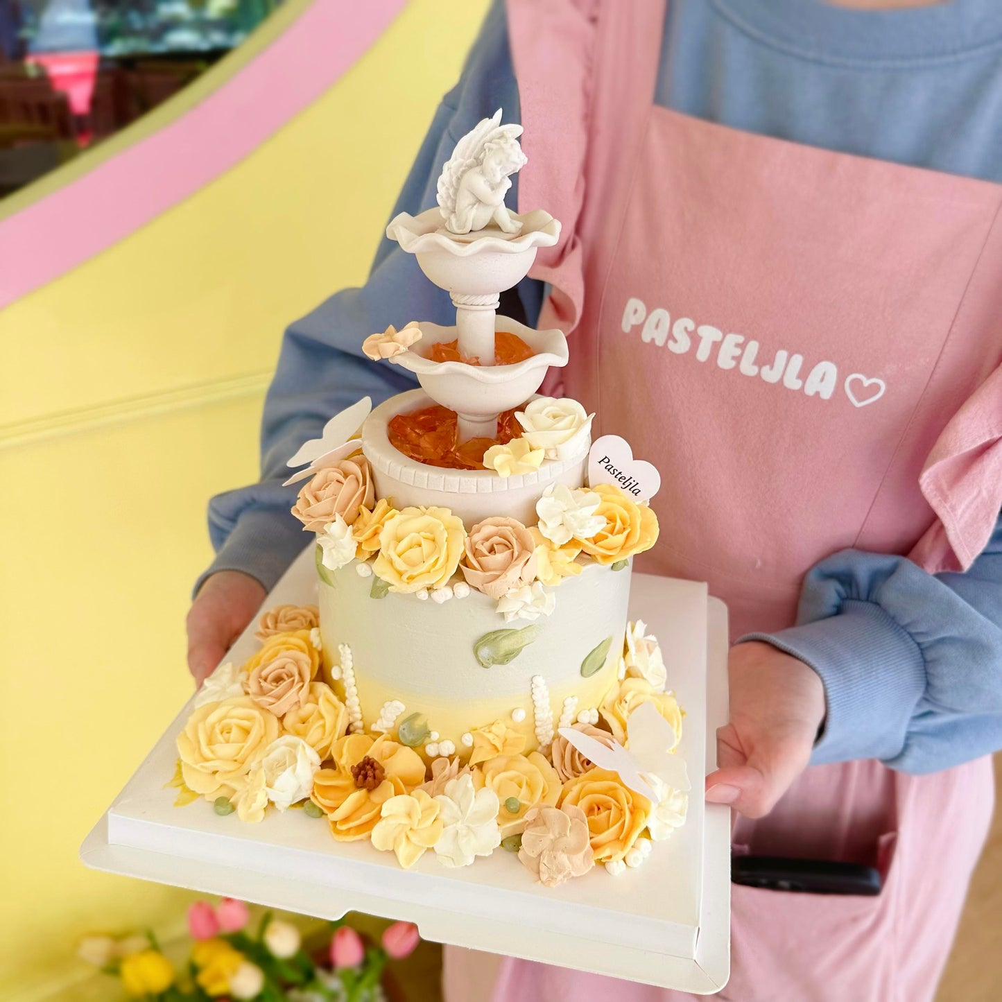 Merrie Fountain Cake