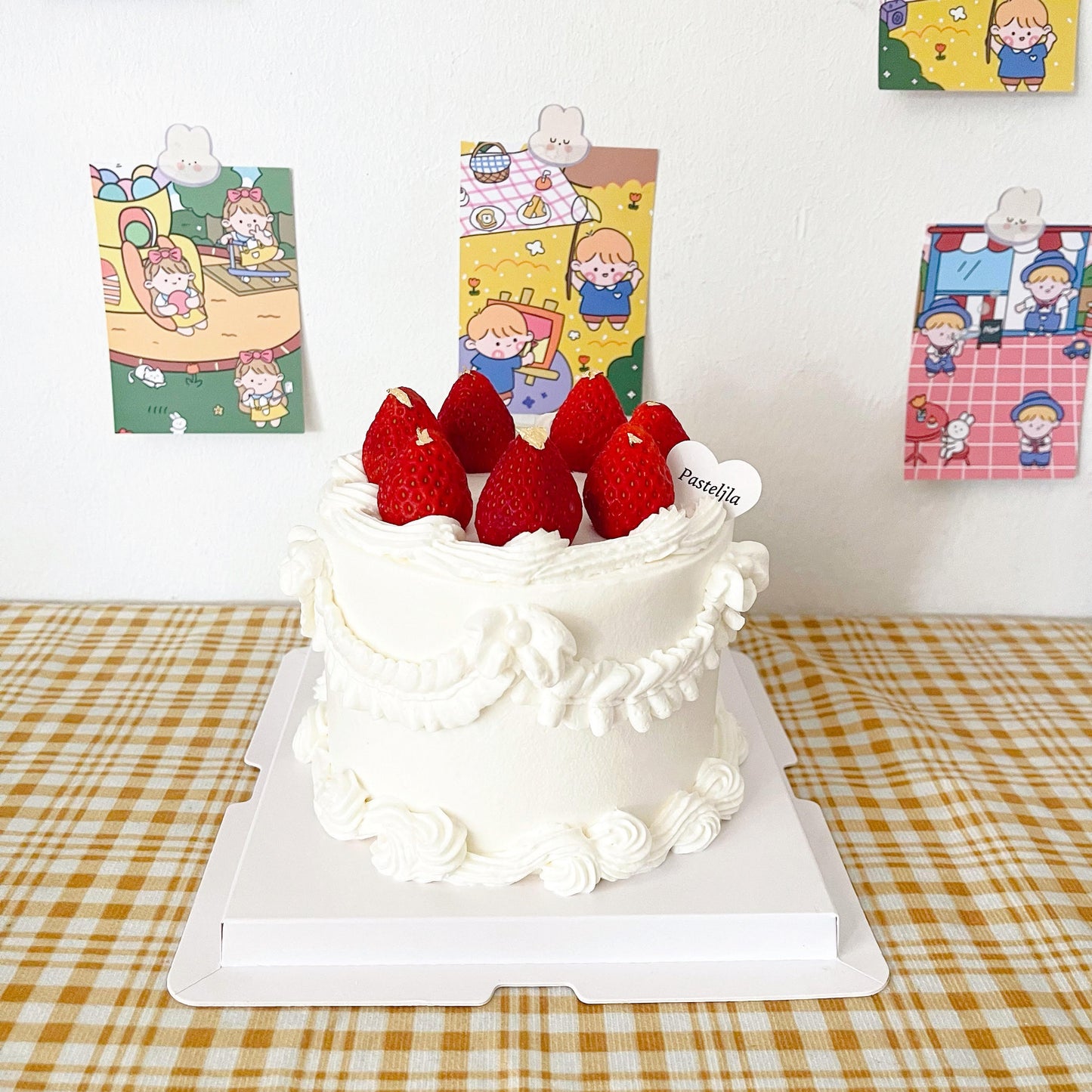 Pure White Vintage Strawberry Cake