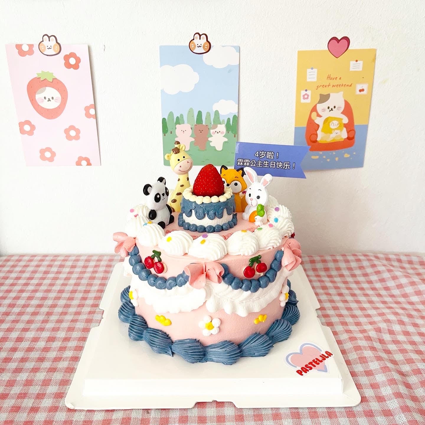 Animal Party Cake