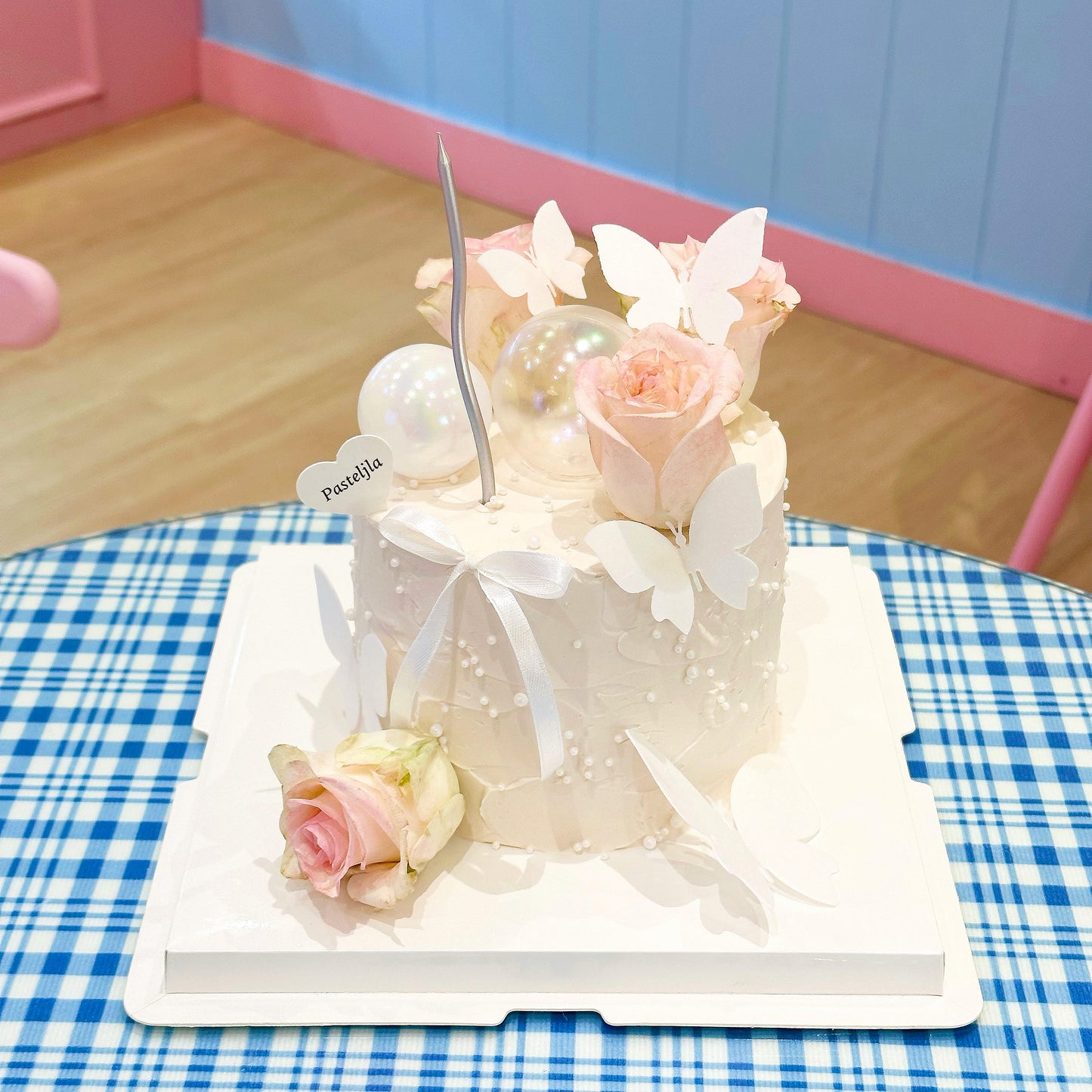 Sweet Rose and butterfly cake