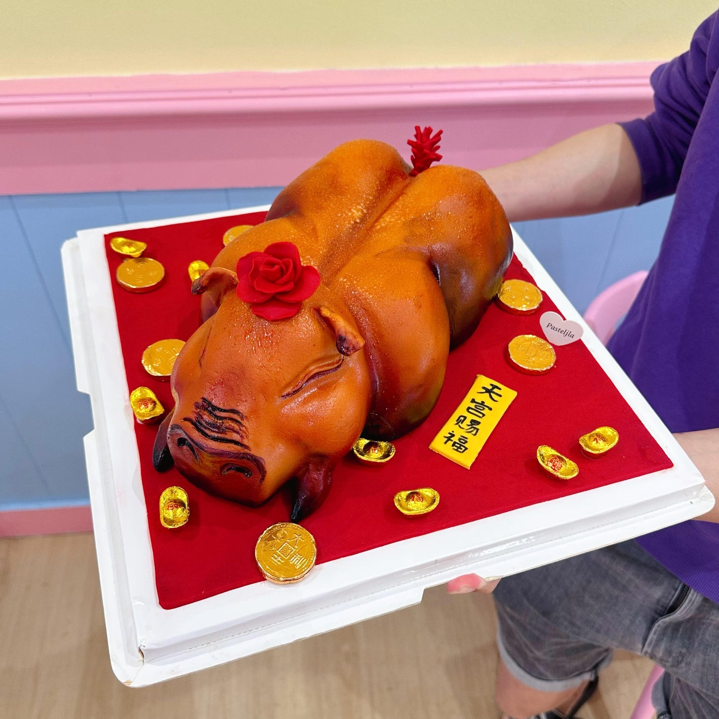 Roasted Pig Cake