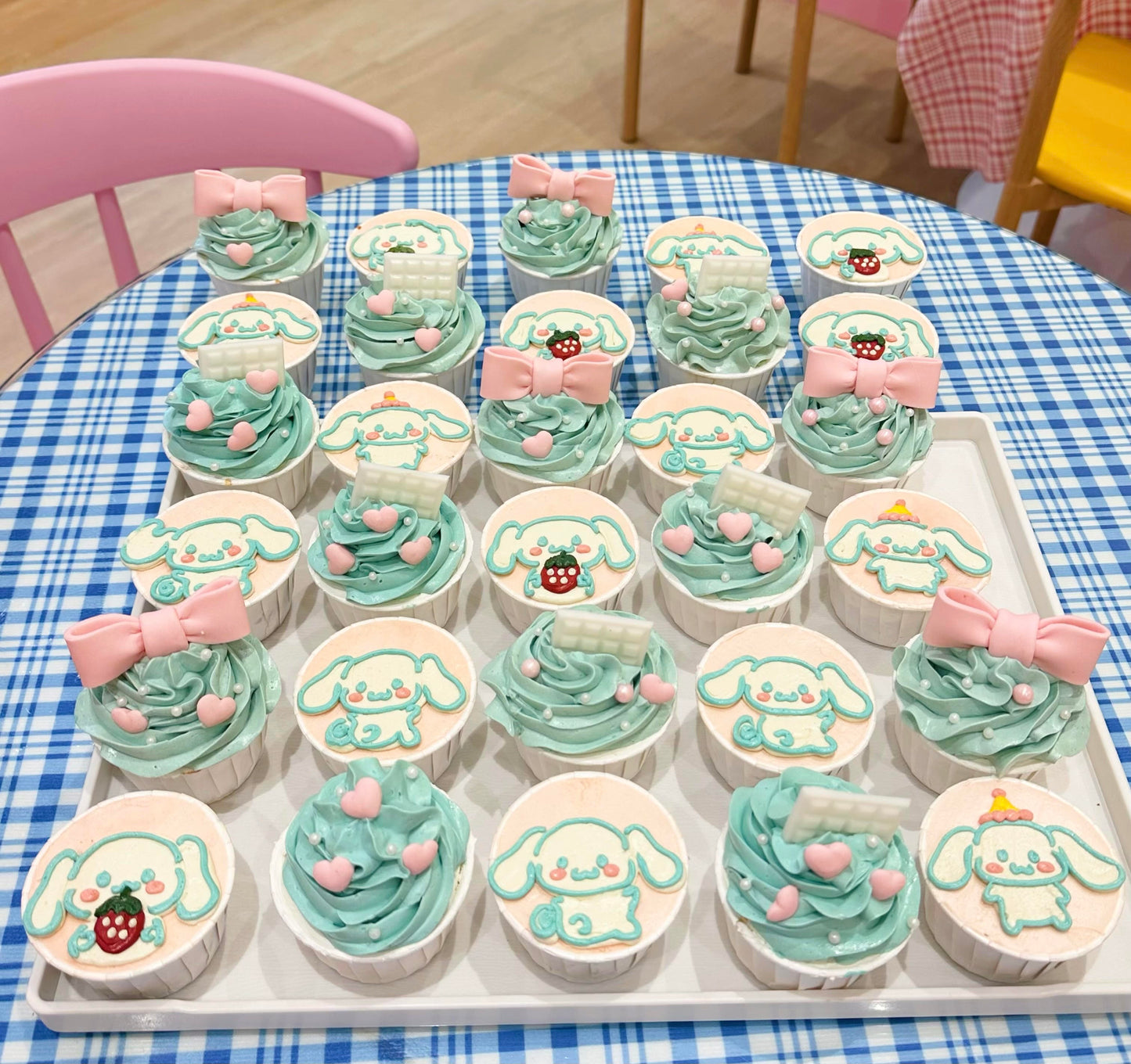 Cinnamoroll Cupcakes