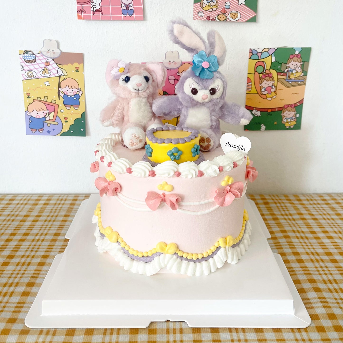 Stella Lou and Linabell Cake