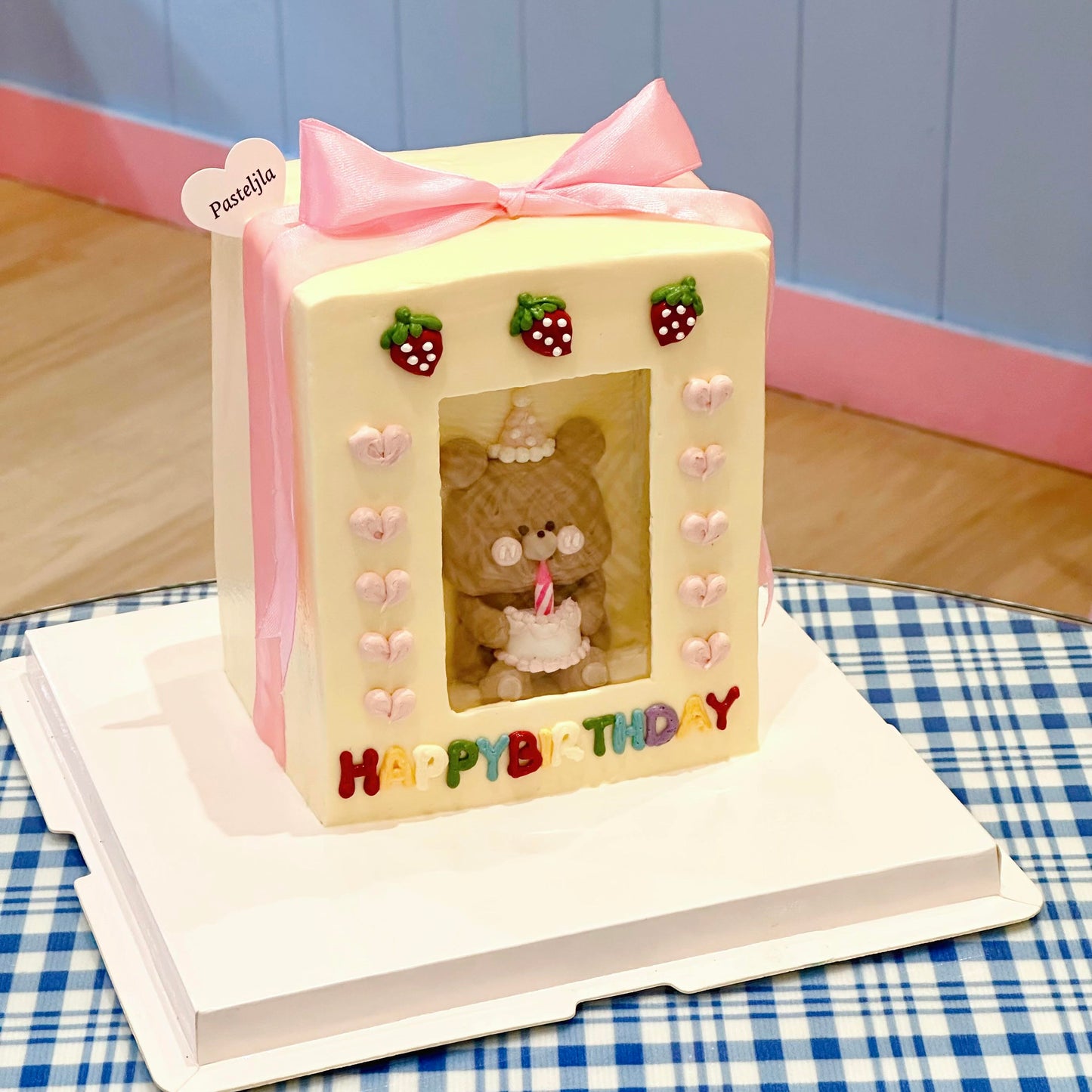 Teddy bear in a toy box cake