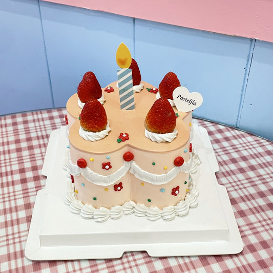 Flower shape cute cake