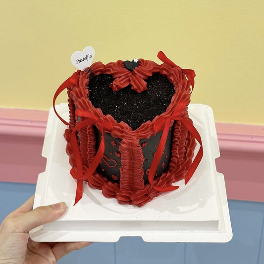 Gracie glitter cake