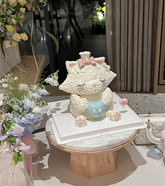 3D Marie cat cake 