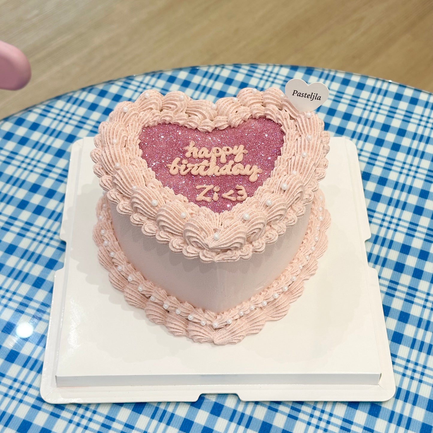 Heart Shape Pink Glitter Cake