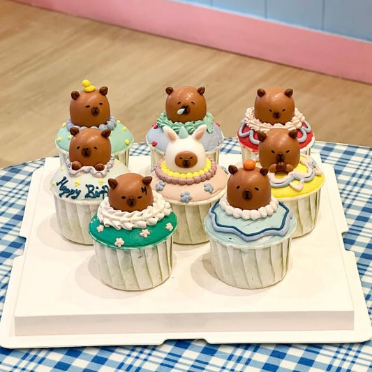 3D capybara cupcakes