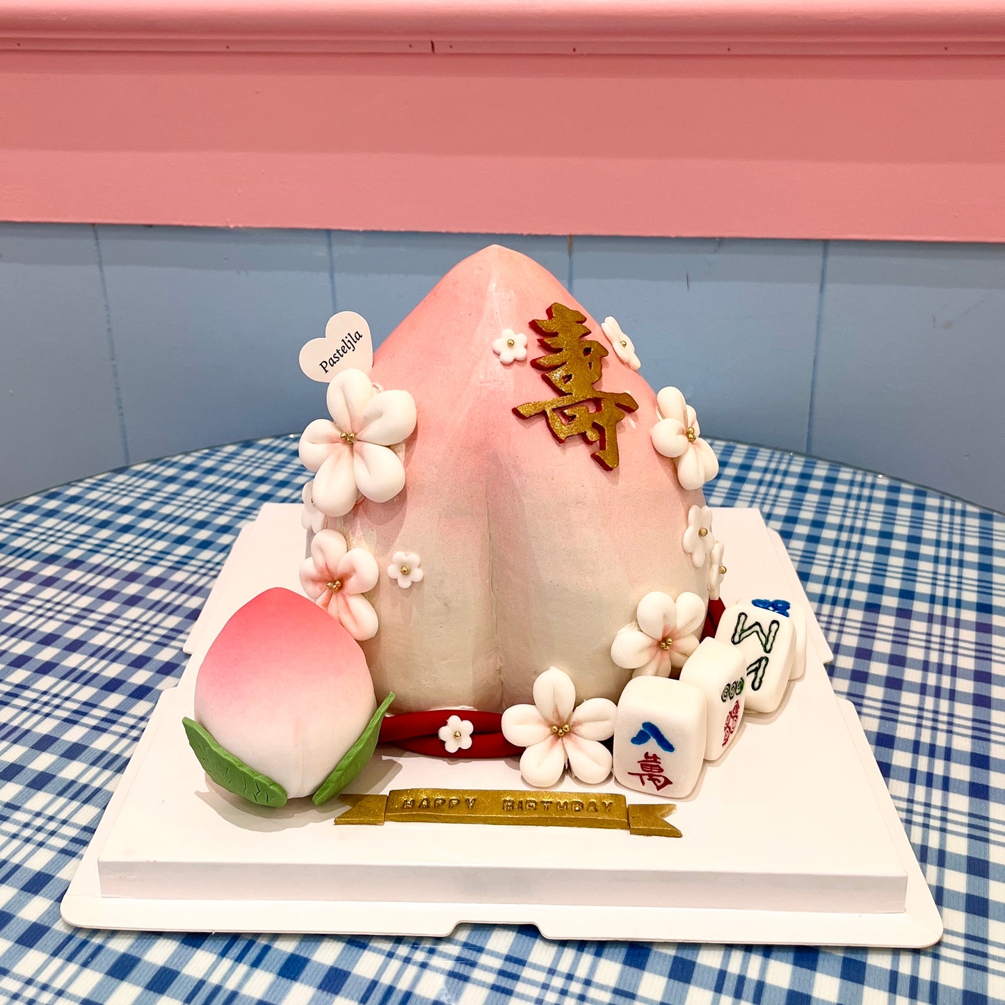 Longevity peach with mahjong cake