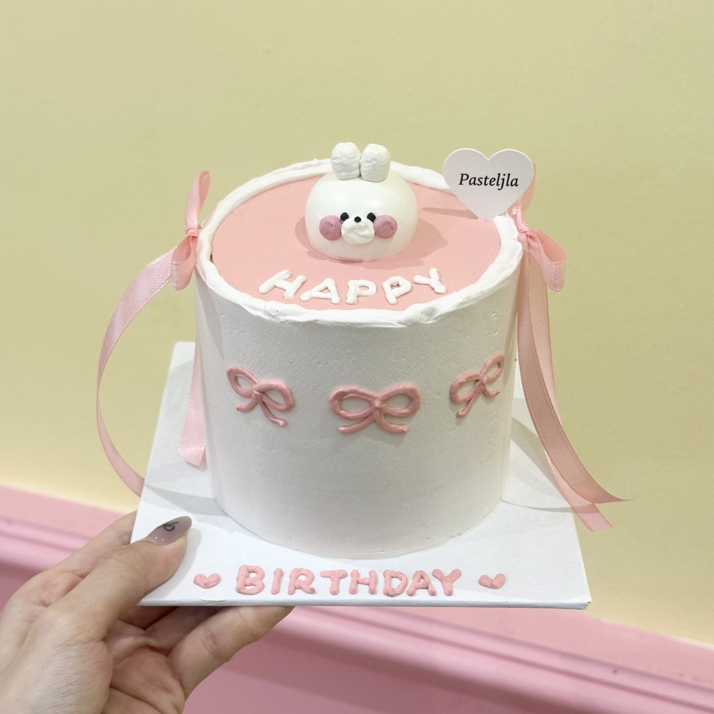 Cute Bunny cake 