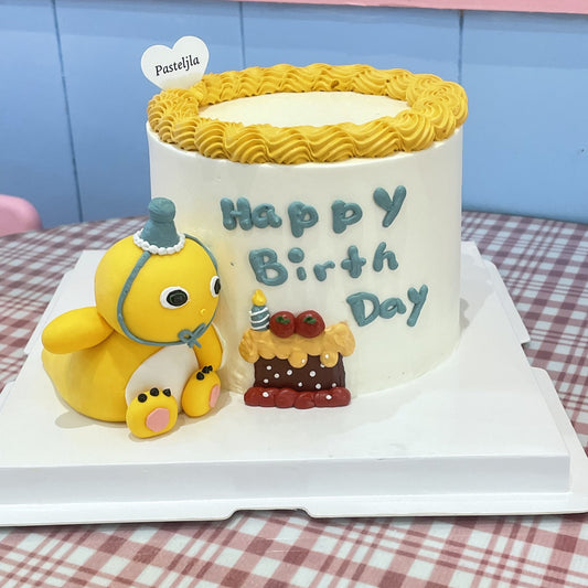 Nai Long blow candle cake