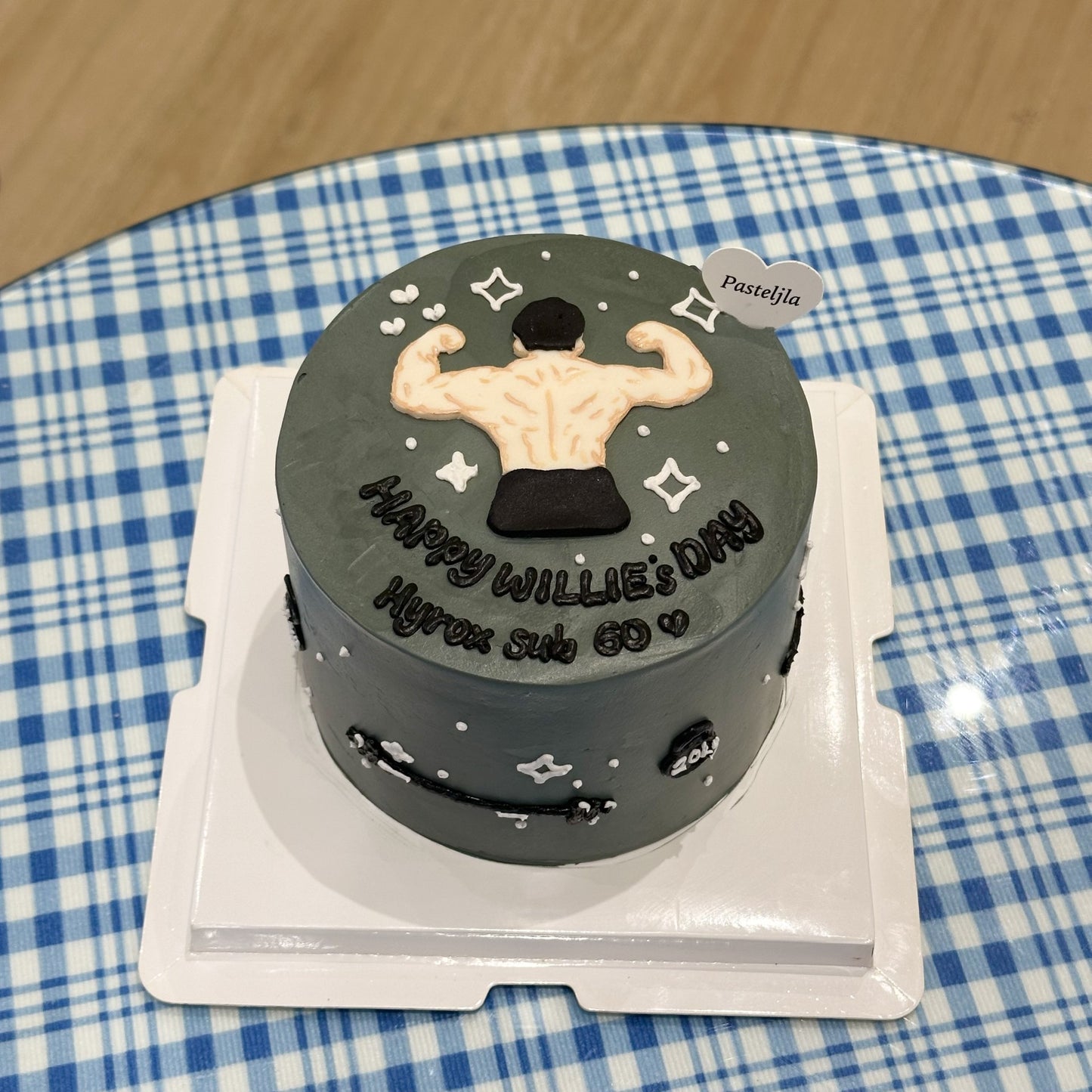 Hyrox muscular boy cake 