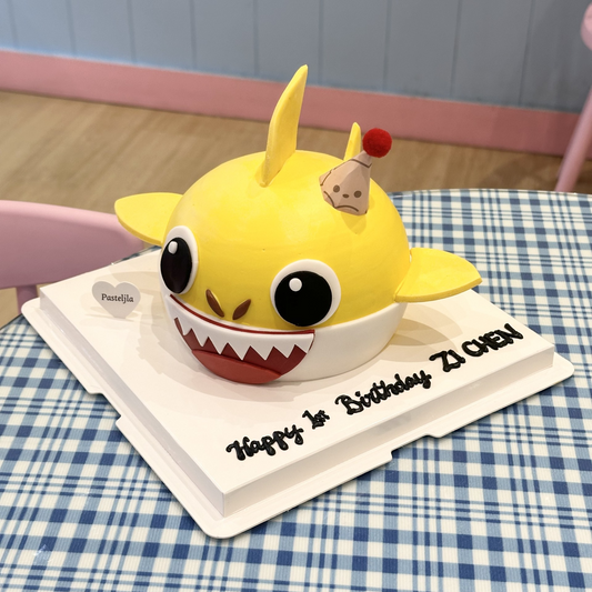 3D baby shark cake