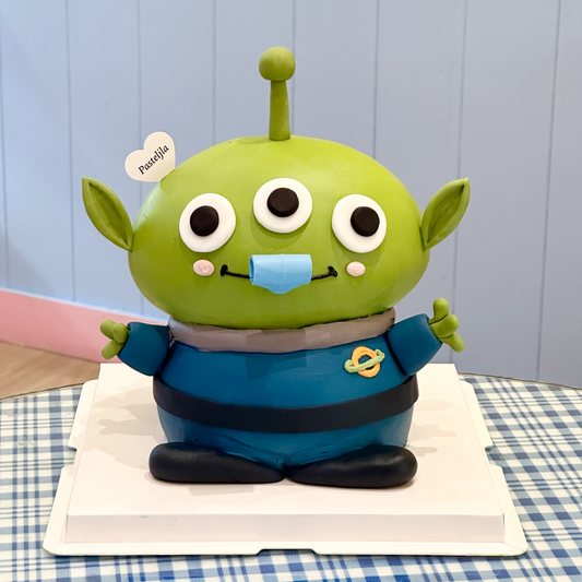 Toy Story three eyed alien 3D cake