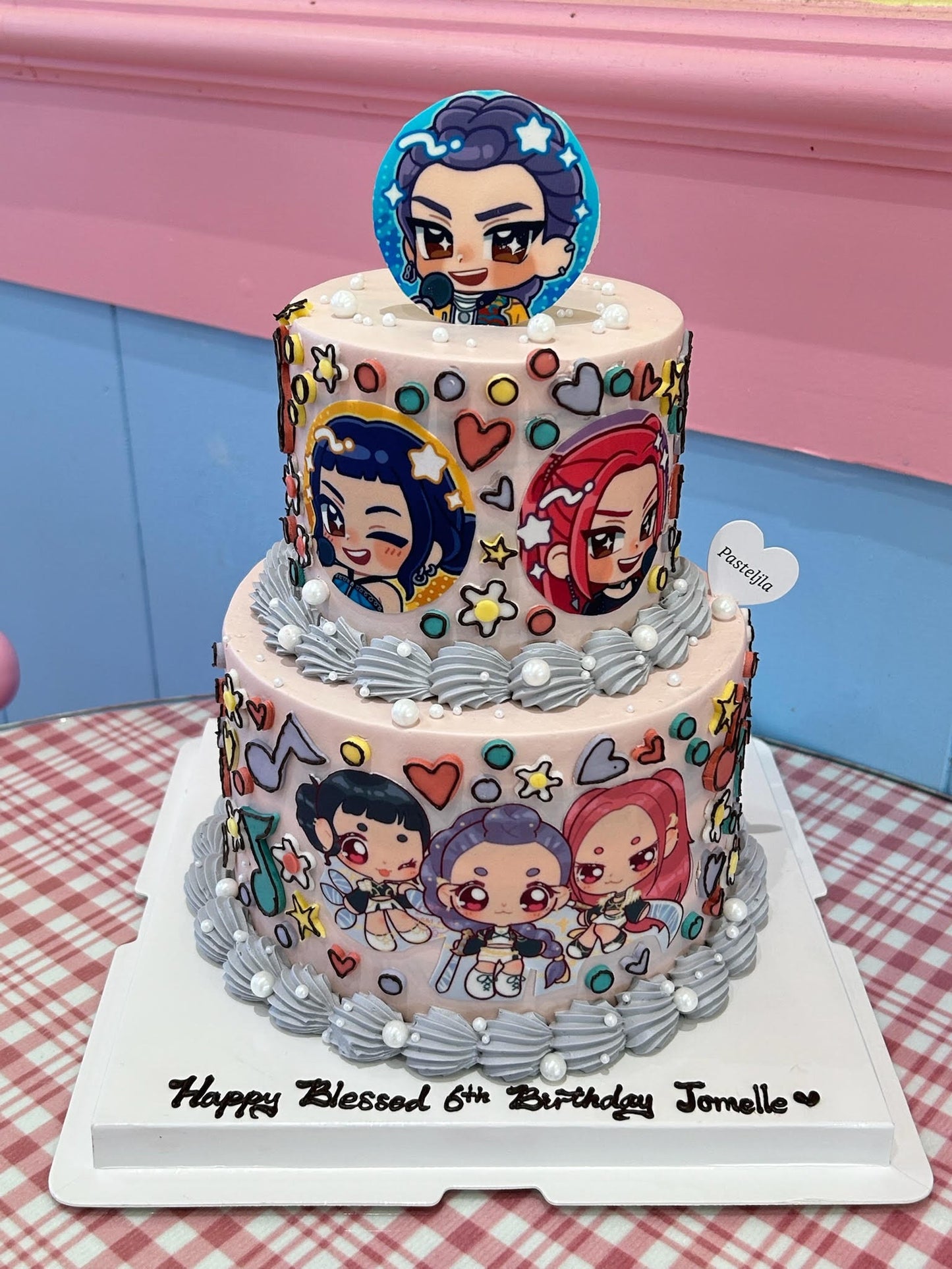 Kpop demon hunter cake
