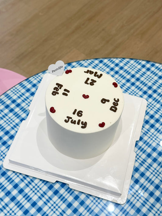 Minimalist Friendship cake