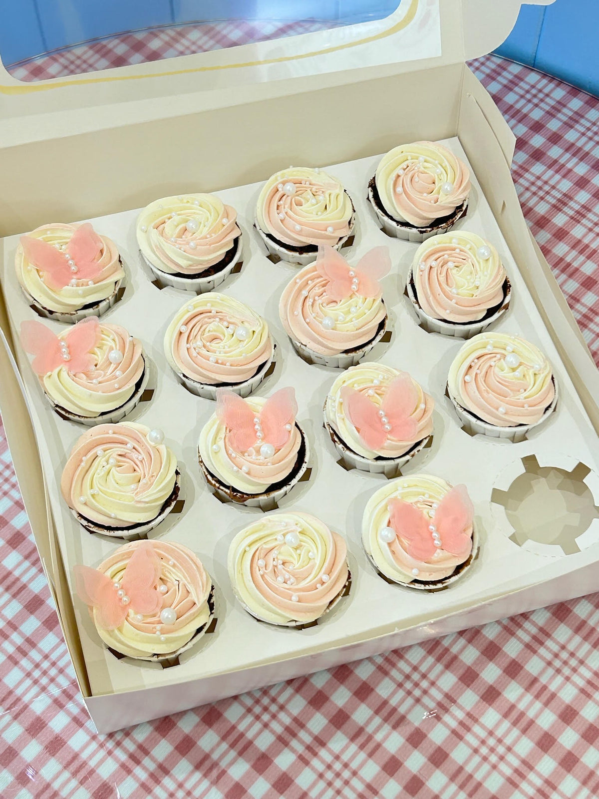 Pink butterfly cupcakes