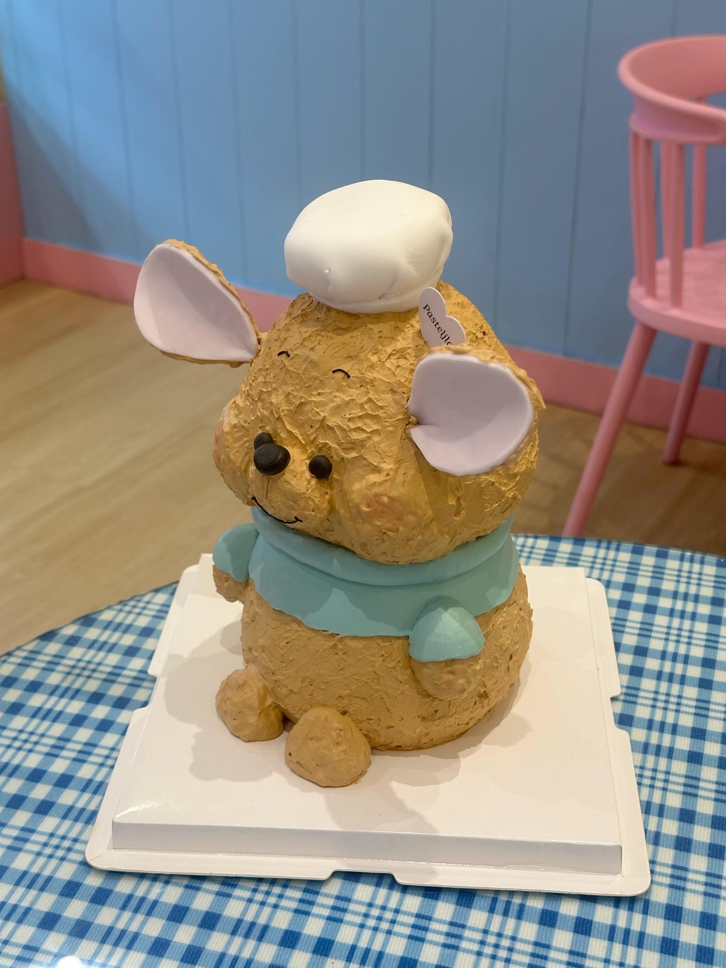 Disney Roo cake