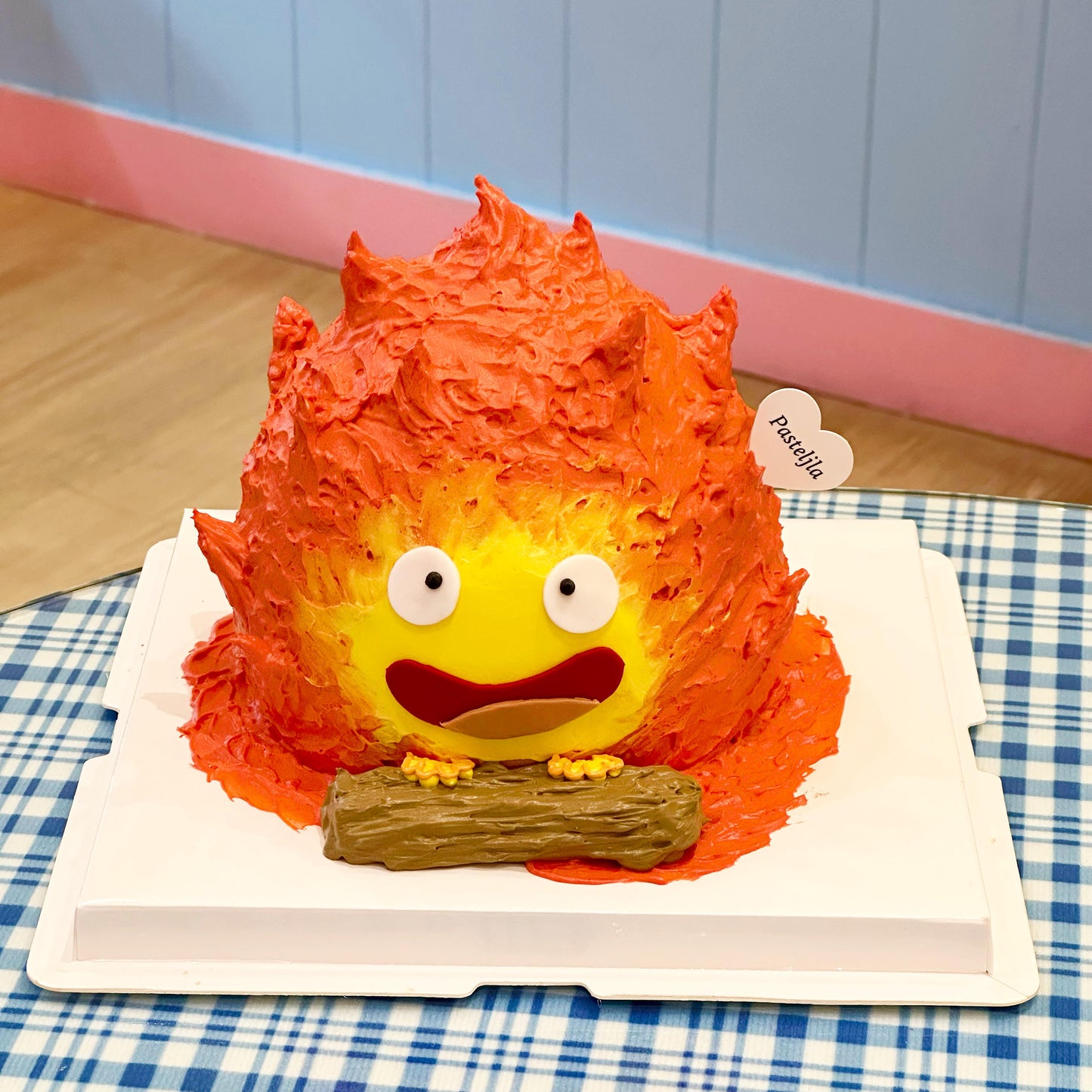 Calcifer cake