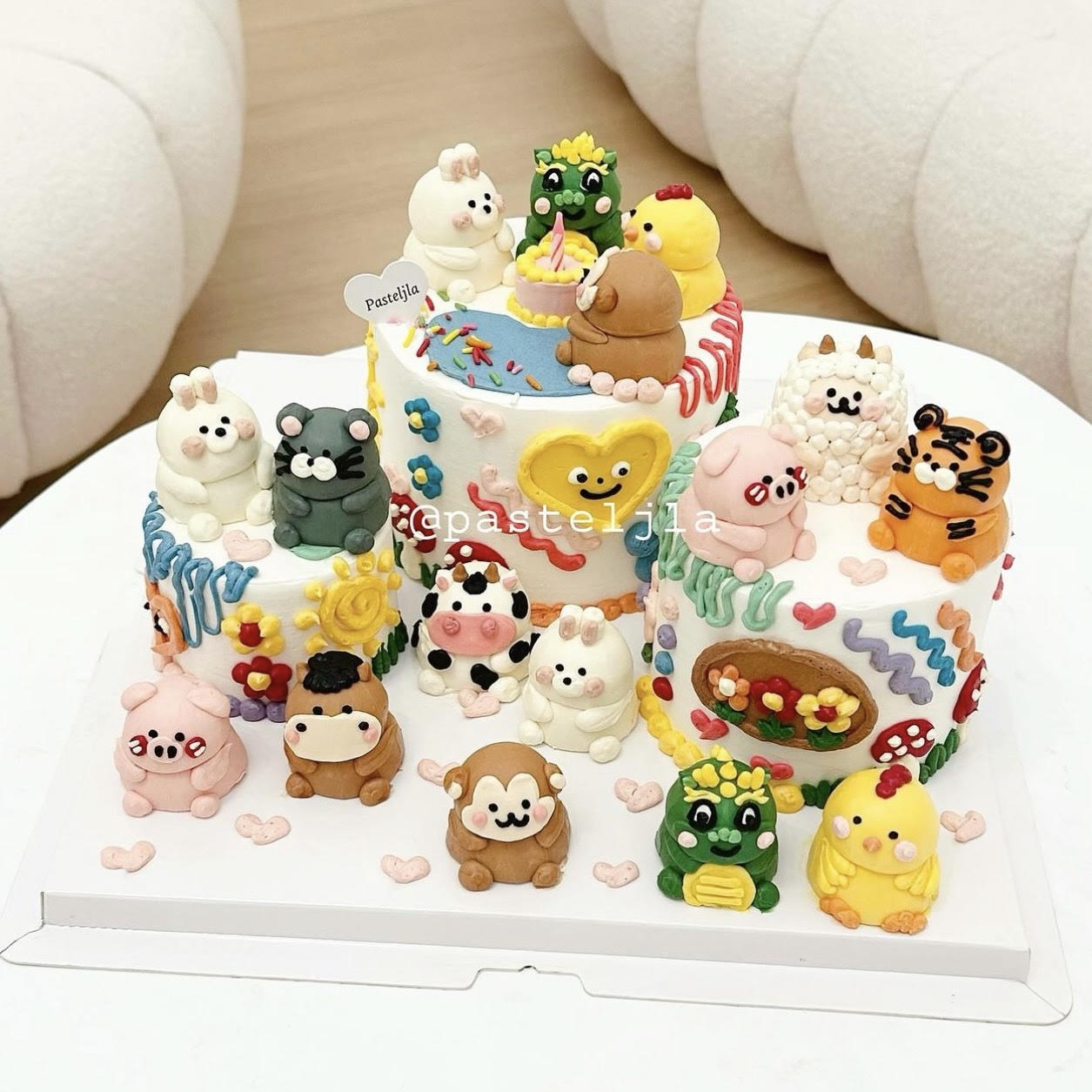 Animal Family Cake