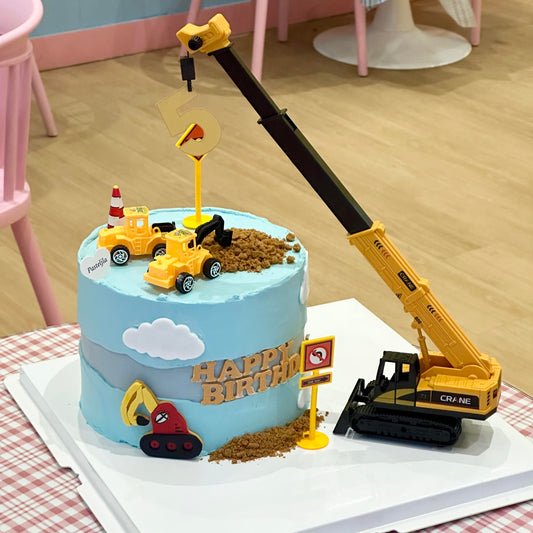 Construction theme cake