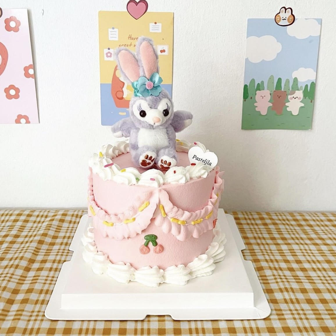 Stella Lou Cake