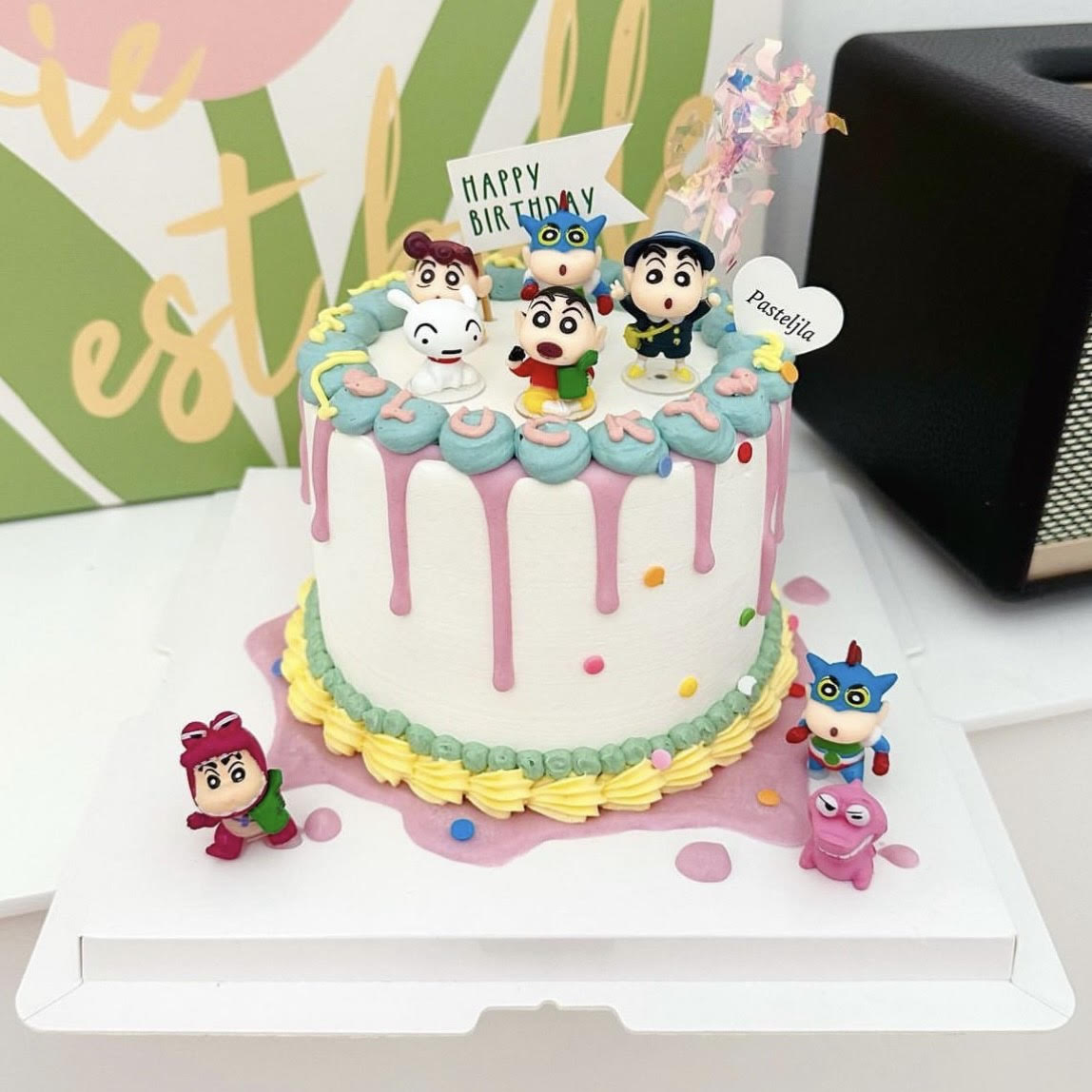 Playful Crayon Shin Chan Cake