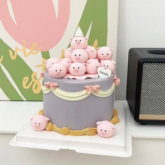 Piggy Tower Cake