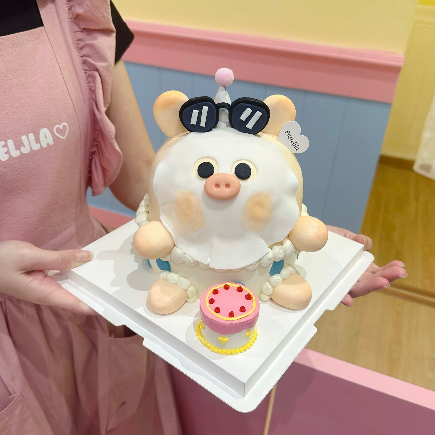 Pig with face mask cake