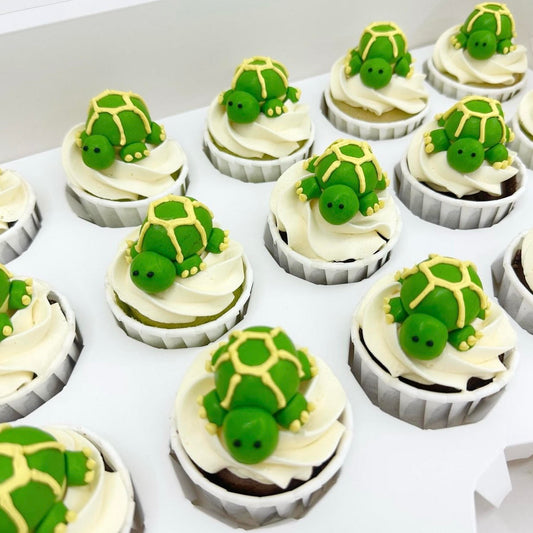 3D fondant tortoise cupcakes