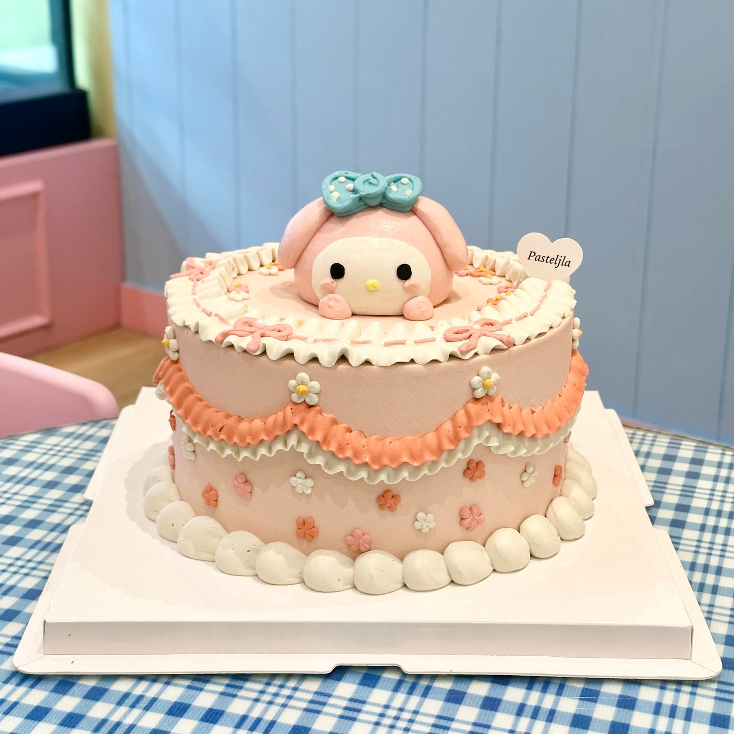 Melody cake