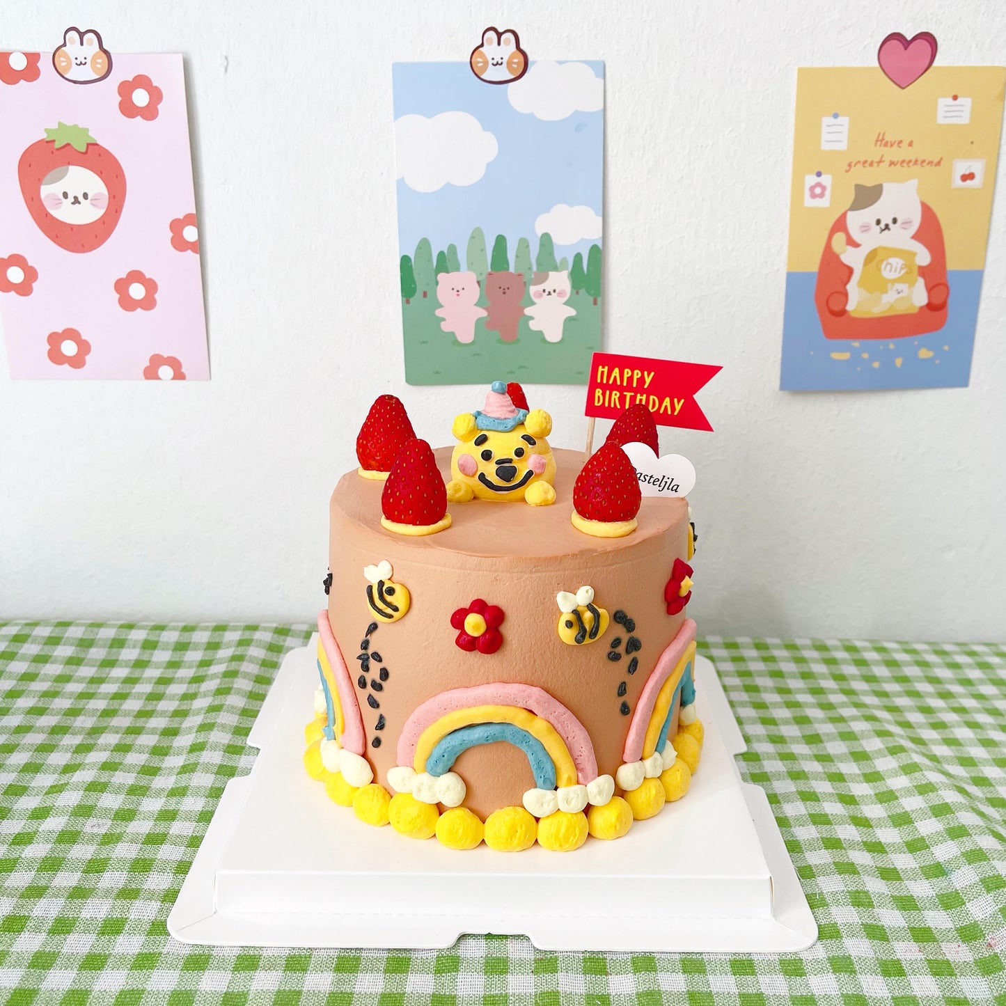 Winnie the Pooh Strawberry Cake