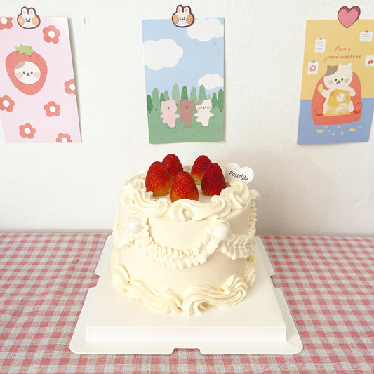 Cream Color Vintage Strawberry Cake