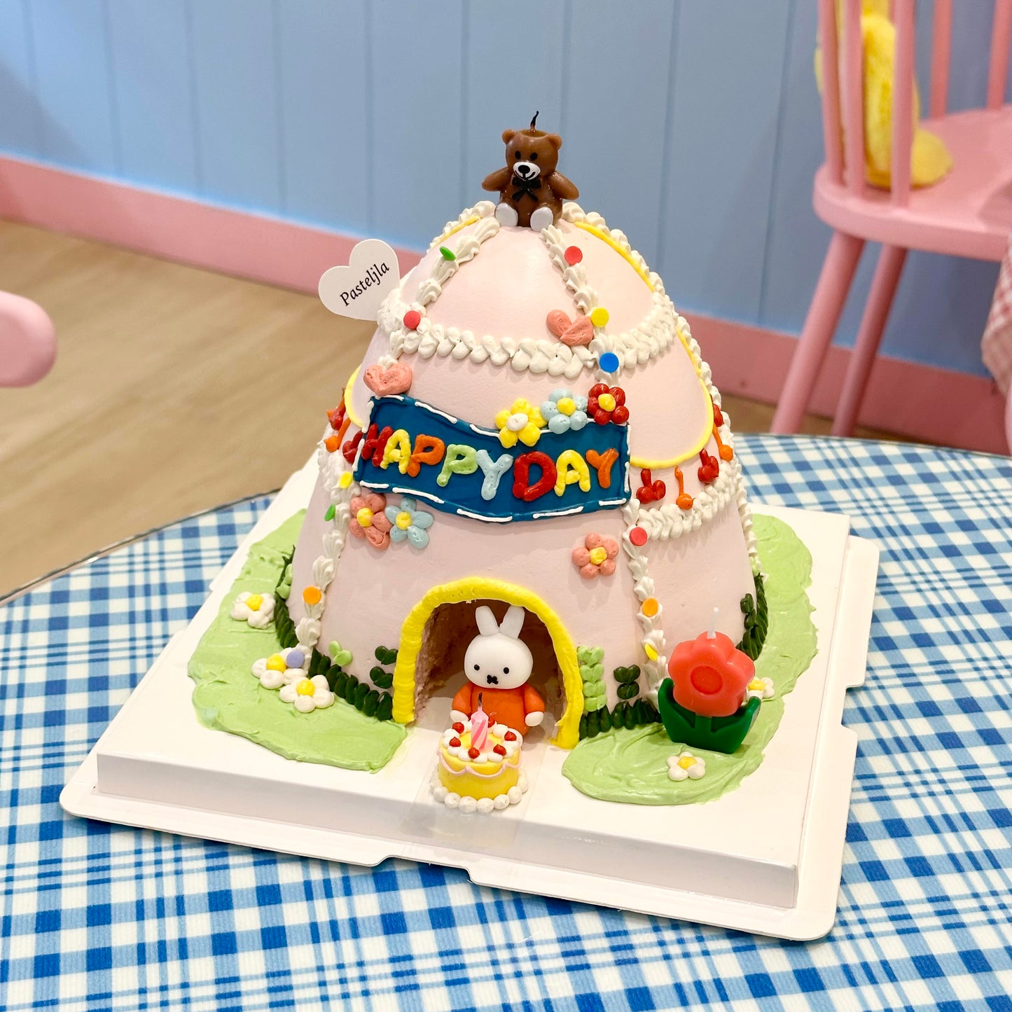 Miffy in the house cake